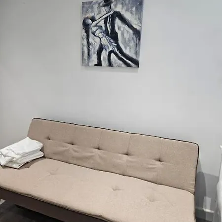 Comfy Studio For 5 In Deltan Croydon Dpg4 Exterior photo