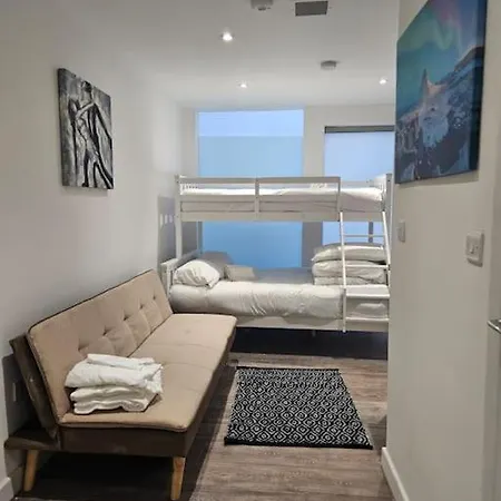 Comfy Studio For 5 In Deltan Croydon Dpg4 Exterior photo